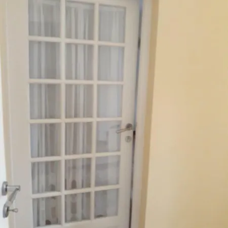 Aparmani Karolina Biograd Na Moru